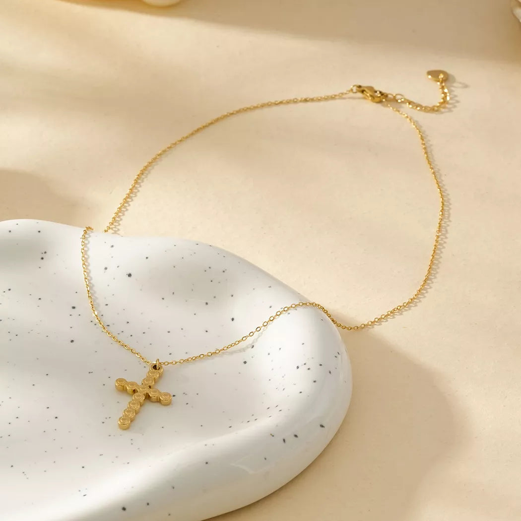 Collier croix Zélyne - Doré