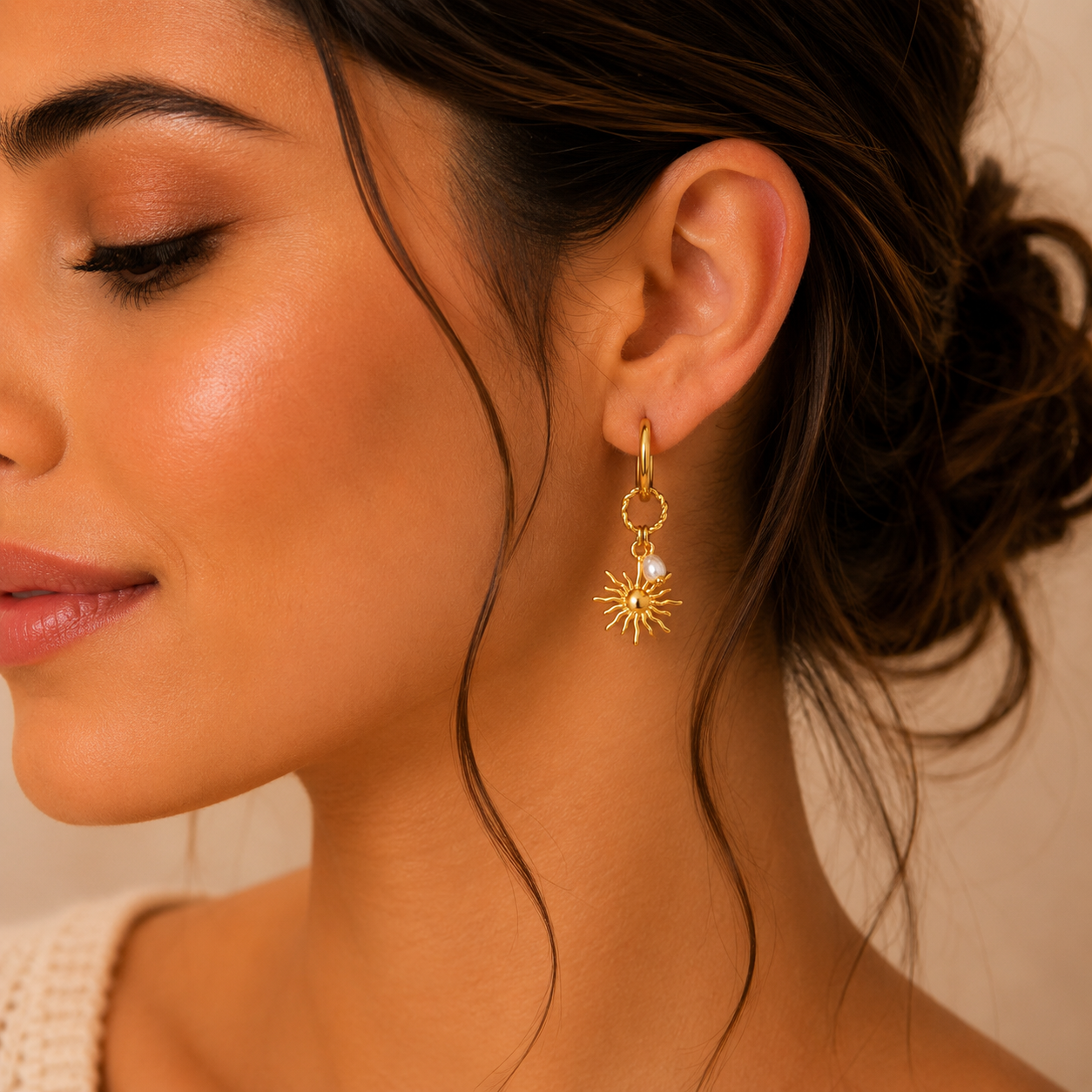 Boucle d’oreille créoles pendentif Éluna - Doré